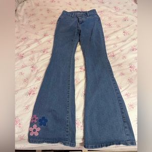flare flower medium blue jeans